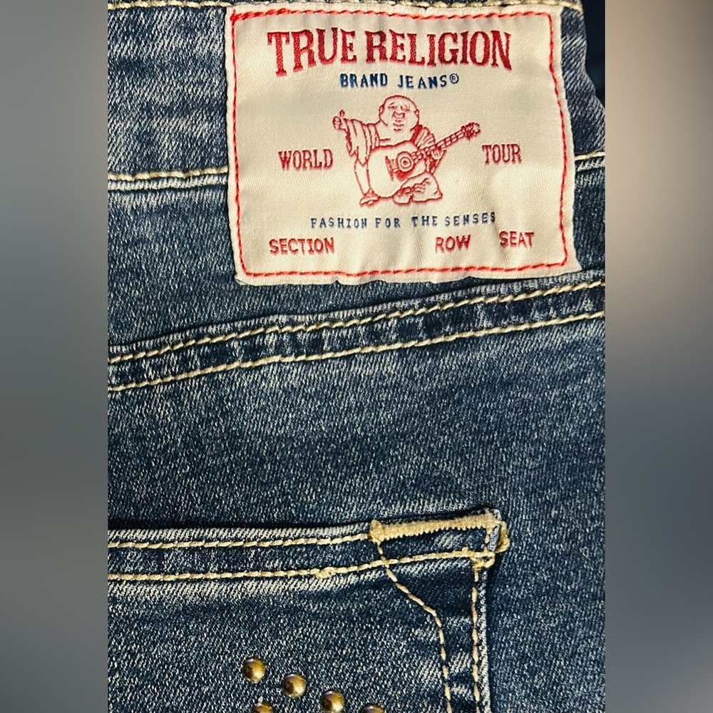 NWT True Religion SZ 32 Blue denim 5-pocket bootcut w/gold studs/waist 34”-38” - Picture 8 of 10